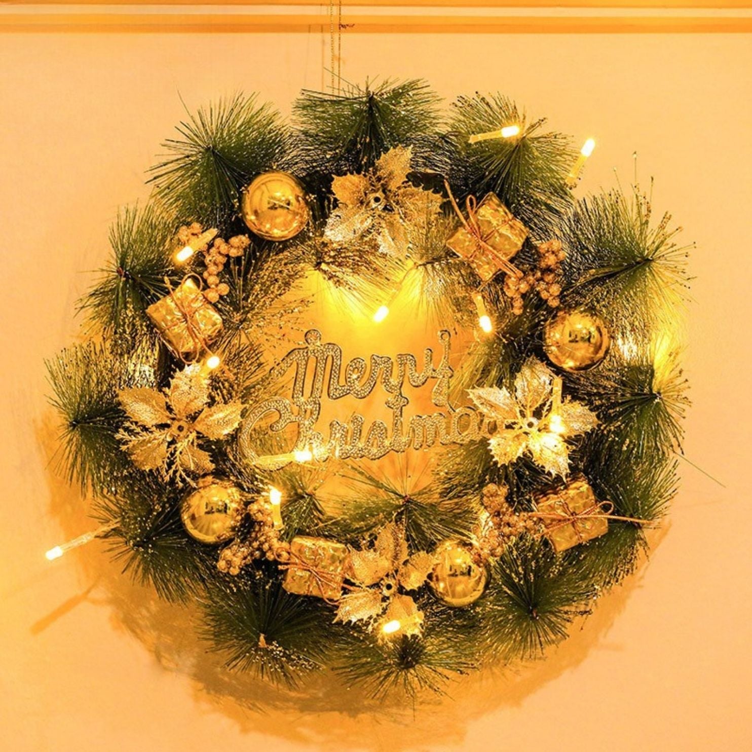 🎄 Christmas Wreath Collection (35–40cm) – Festive Pine Needle Door Decor with Optional LED Lights