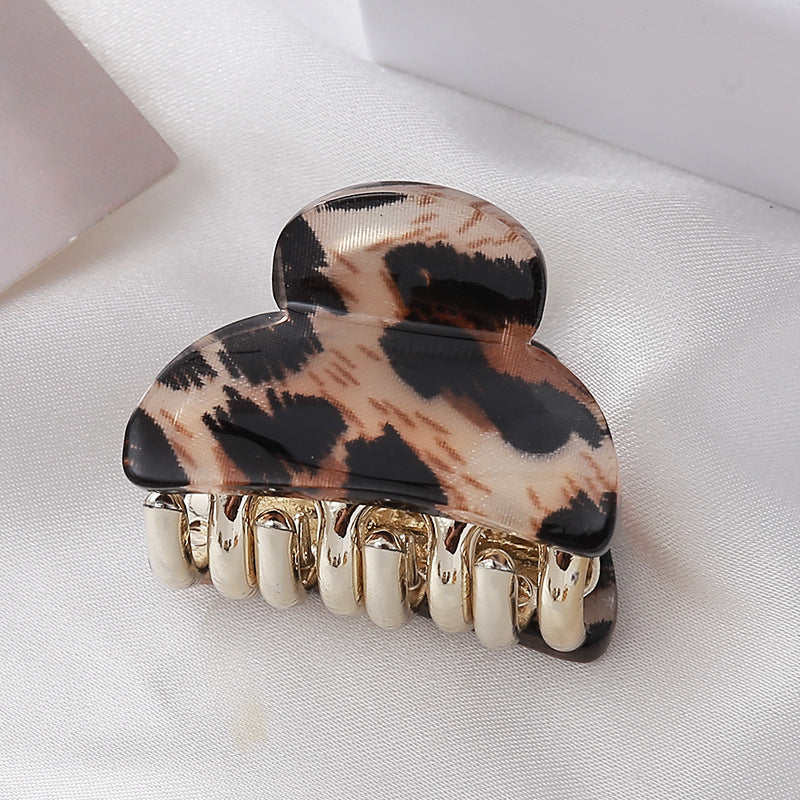 🐆 Leopard Print Acrylic Hair Clip – Chic & Bold Style