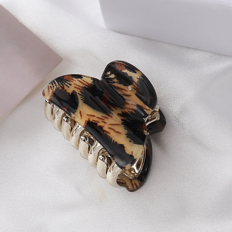 🐆 Leopard Print Acrylic Hair Clip – Chic & Bold Style