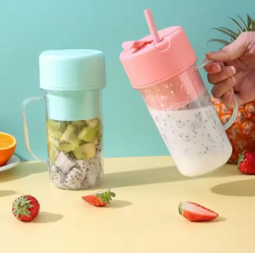 Portable Crusher Juicer Cup